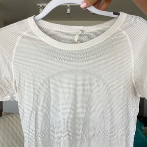 Swiftly SS Lululemon